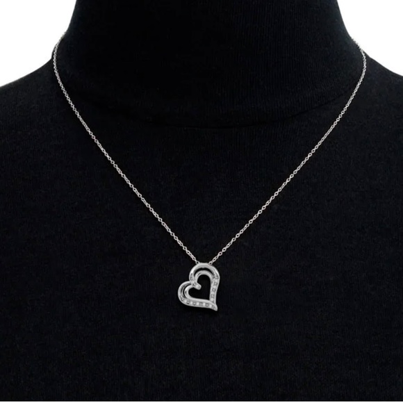 GENUINE NWOT  10 Diamond Natural Rose Cut Diamond Heart Necklace - Picture 1 of 5